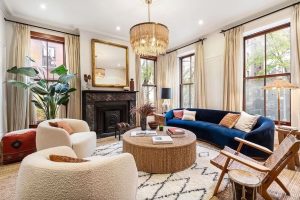 بازسازی داخلی ساختمان