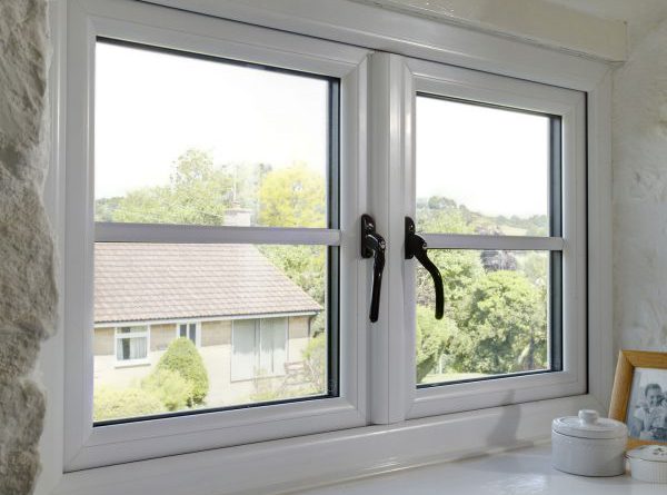 پنجره دوجداره فرانسوی یا دو لنگه بازشو