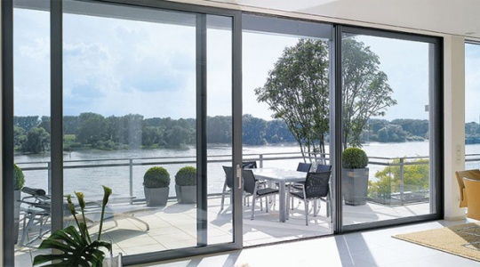 چند مورد از معایت پنجره های قدیمی آلومینیومی